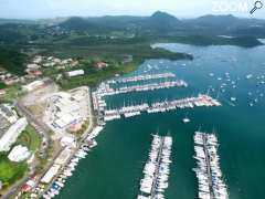 photo de 3 VOLETS PORT DE PLAISANCE DU MARIN